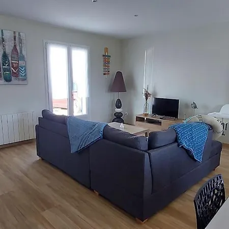 Maison Neuve 6/8p A * La Cotinière