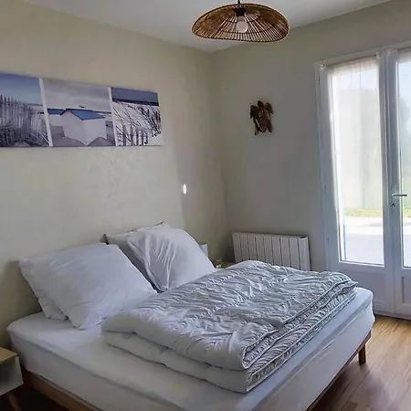 Maison Neuve 6/8p A La Cotiniere